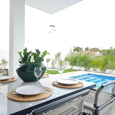 וילה House By The Lagoon - Piscina Privada *