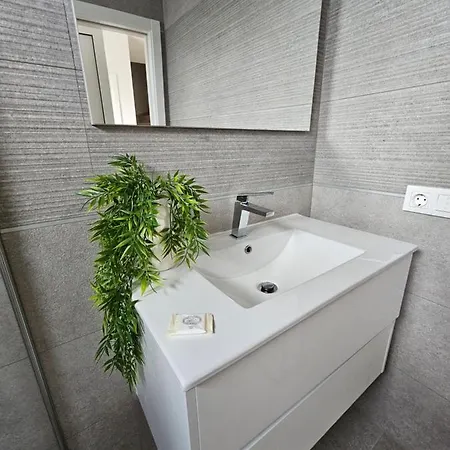 House By The Lagoon - Piscina Privada וילה Casal do Narcizo